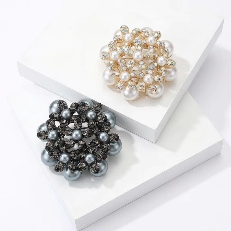 Artisan Luminous Pearl Flower Brooches