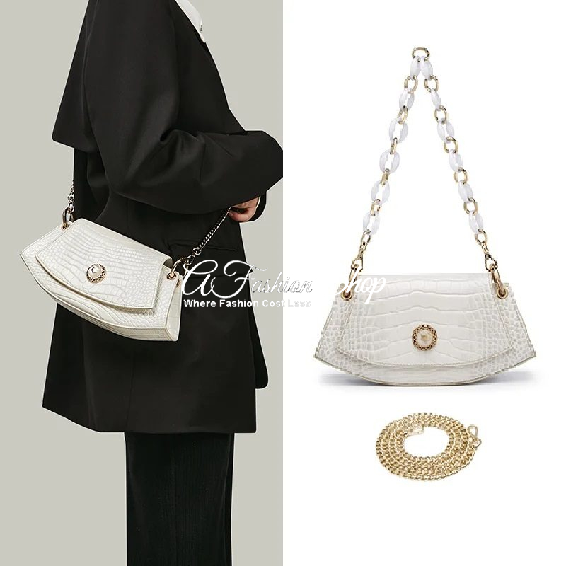 Dian Saddle Purse Detachable Chain Strap