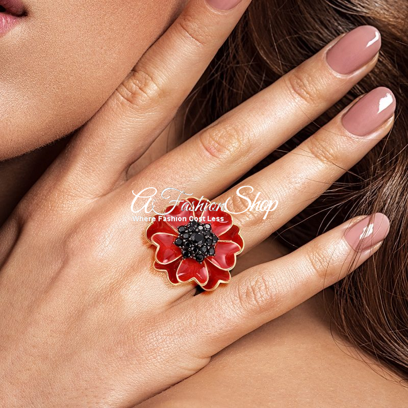 Hibiscus Gold Ring Black Spinel
